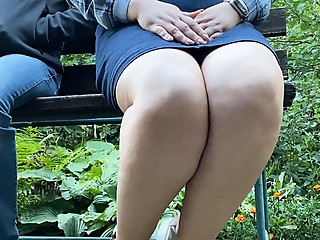 bbw pissing in the park and giving dirty..